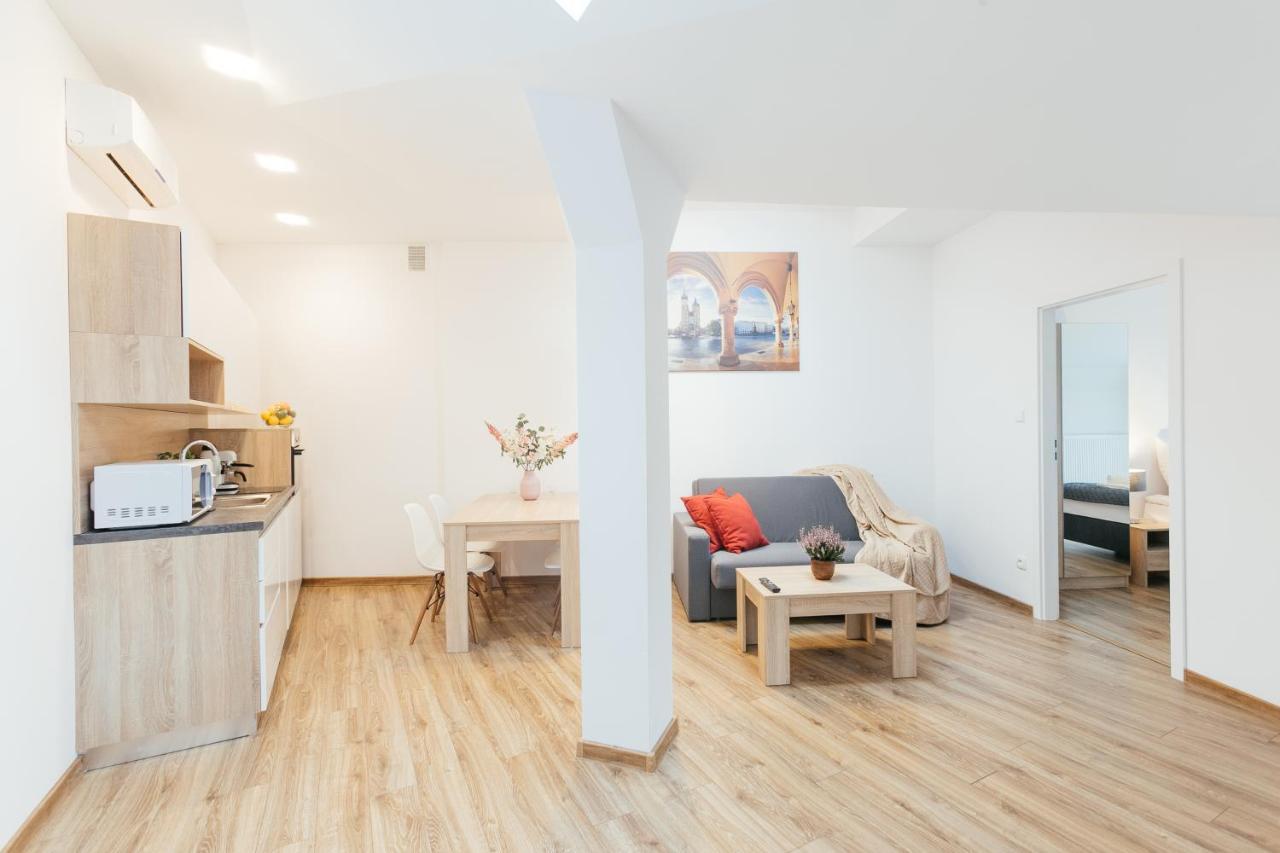 Апартаменти Way2stay Bosacka